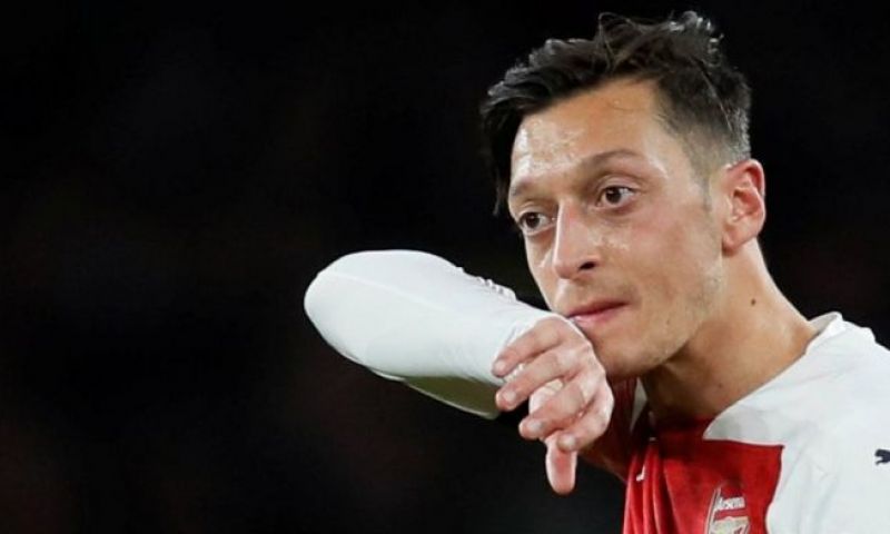 'Arsenal heeft buik vol van Özil: onderhandelingen over transfer van 40 miljoen' Afbeelding: 'Arsenal heeft buik vol van Özil: onderhandelingen over transfer van 40 miljoen'