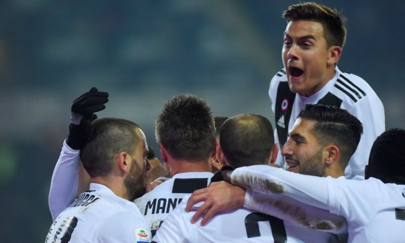 Ronaldo bezorgt Juventus vanaf de stip benauwde derbyzege op Torino Afbeelding: Ronaldo bezorgt Juventus vanaf de stip benauwde derbyzege op Torino