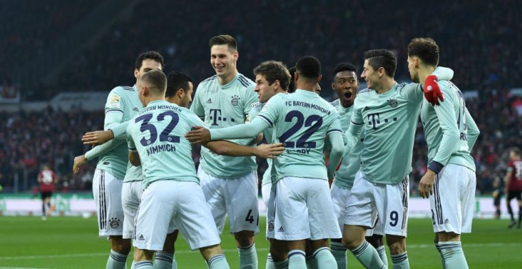 Bayern heeft ideale middag in Hannover, Gladbach morst met de punten