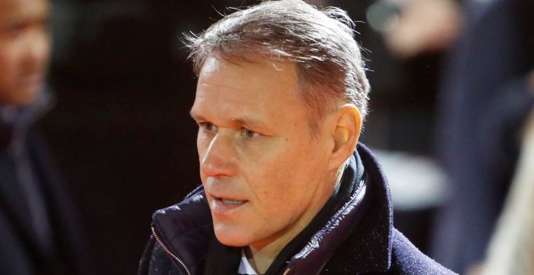 Van Basten voelde zich buitengesloten bij FIFA: 'Boban was beetje jaloers'