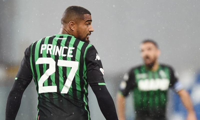 Boateng schrikt: Afbeelding: Boateng schrikt: