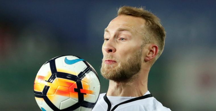 Van der Hoorn kopt raak en voltooit daarmee comeback van Swansea