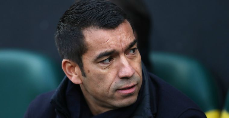 'Van Bronckhorst weg bij Feyenoord; positie Van Geel tegen het licht gehouden'