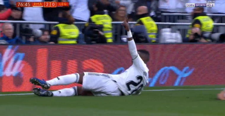 Vinicius Junior (18) krijgt Real Madrid-fans op de banken met rake volley