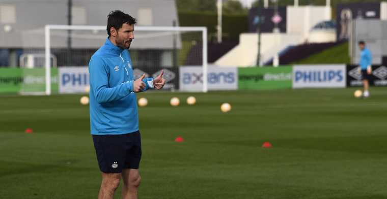 Van Bommel: 'Als twee spelers naar elkaar kijken, weet je dat iets aan de hand is'
