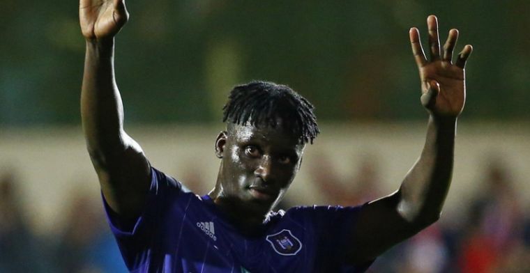 OFFICIEEL: Anderlecht sluit Mbodji opnieuw in de armen: ''Halen toptalent terug''