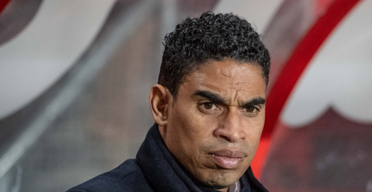 Reiziger: 'Ten Hag wil van ons weten hoe hij zich houdt in de groep'