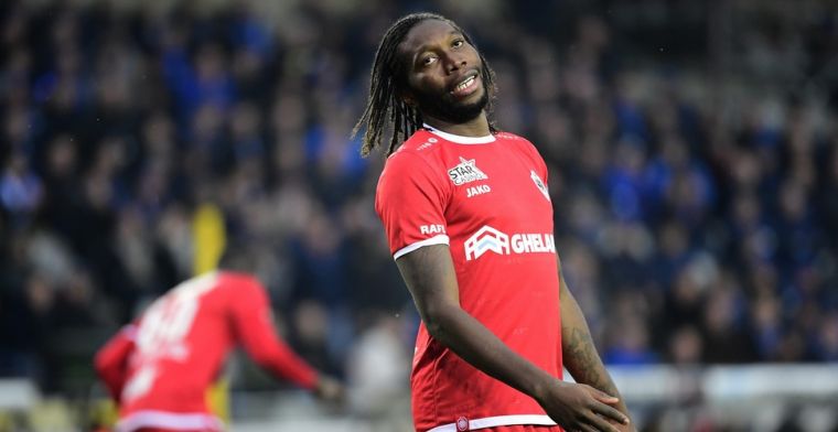 Mbokani sluit vertrek niet uit: Ik ben nog ambitieus