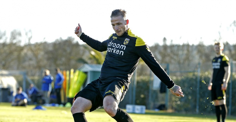 De Gelderlander: Vitesse weigert bod en laat Büttner niet gaan