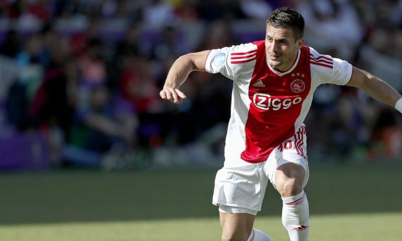'Aardverschuiving in Amsterdam: Ajax kan 25 miljoen euro krijgen voor Tadic' Afbeelding: 'Aardverschuiving in Amsterdam: Ajax kan 25 miljoen euro krijgen voor Tadic'
