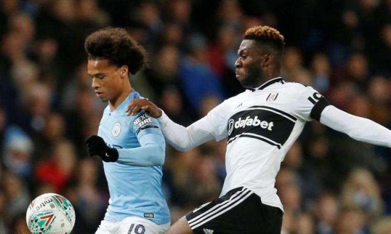 'Fosu-Mensah slaat aanbiedingen om einde te maken aan 'nightmare loan' af' Afbeelding: 'Fosu-Mensah slaat aanbiedingen om einde te maken aan 'nightmare loan' af'