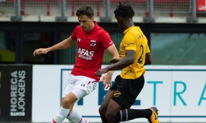 UPDATE: 'Geen transfer voor Bruggeling, onduidelijkheid over toekomst' Afbeelding: UPDATE: 'Geen transfer voor Bruggeling, onduidelijkheid over toekomst'