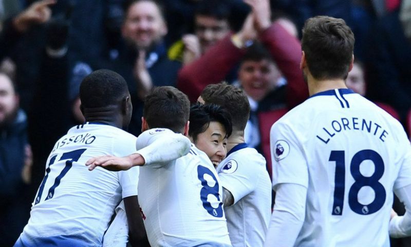 'Kane en Alli-loos' Tottenham dankt Son bij knap jubileum voor Vertonghen Afbeelding: 'Kane en Alli-loos' Tottenham dankt Son bij knap jubileum voor Vertonghen