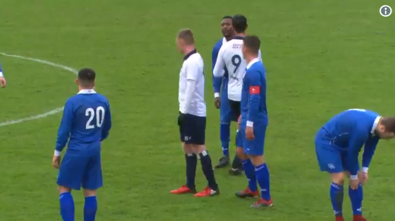 Spuugincident in Tweede Divisie: walgelijke actie van BVV Barendrecht-middenvelder
