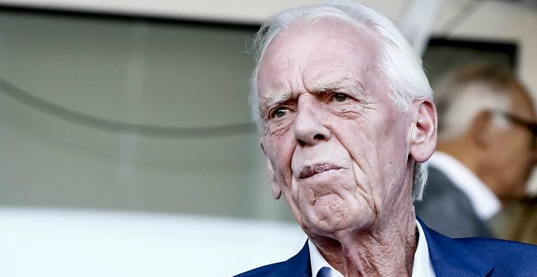 Beenhakker 'vindt het wel goed' en slaat Ajax-aanbod af: Blijf thuis