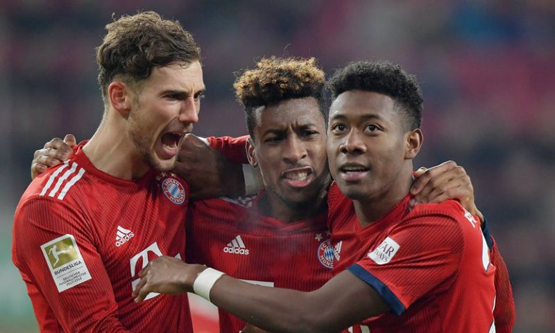 Bayern komt twee keer terug van achterstand en maakt Bundesliga weer spannend Afbeelding: Bayern komt twee keer terug van achterstand en maakt Bundesliga weer spannend