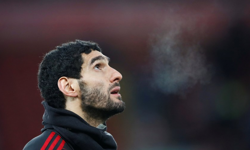 Fellaini (31) hakt de knoop door: 'Ik stop met internationaal voetbal' Afbeelding: Fellaini (31) hakt de knoop door: 'Ik stop met internationaal voetbal'