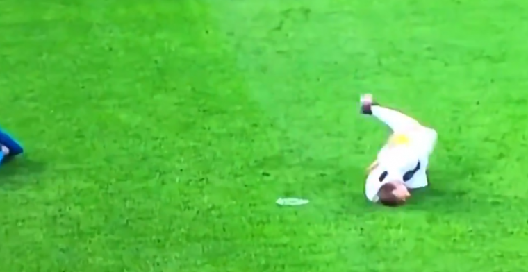 Stervende zwaan Chiellini zet zichzelf voor schut met slecht stukje amateurtoneel