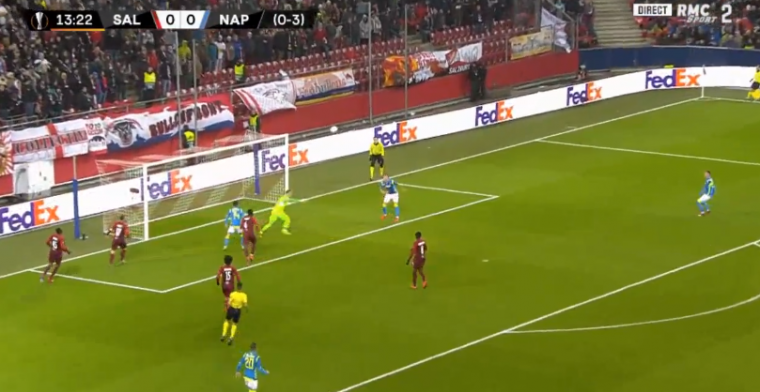 GOAL: Mertens kan net niet scoren, maar Milik neemt alle twijfel weg