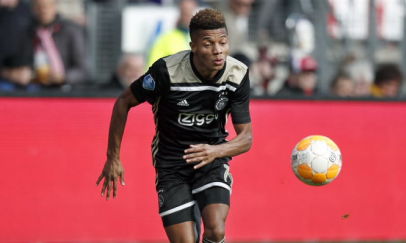 Neres: 'Denk niet dat ik nu hier was als ik naar China was gegaan' Afbeelding: Neres: 'Denk niet dat ik nu hier was als ik naar China was gegaan'
