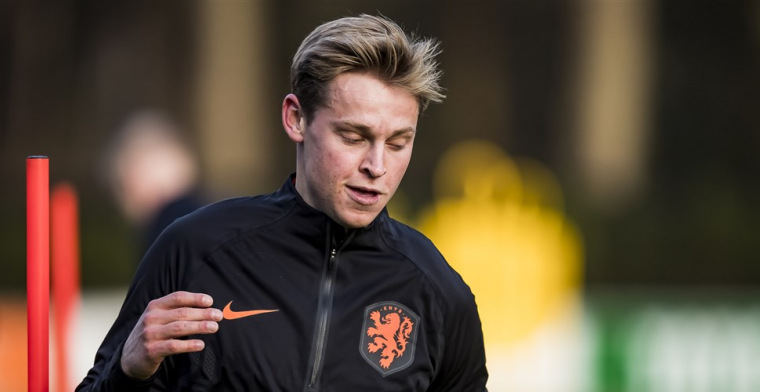 De Jong lacht om De Ligt-gerucht: Opvallend dat dat nu naar buiten komt, ja