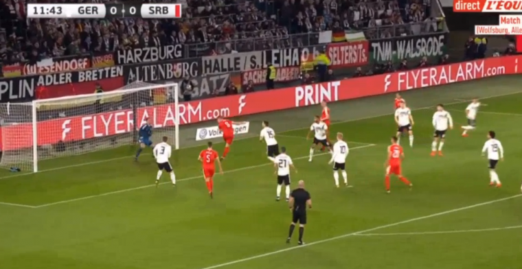 Verrassend: Duitsland staat aan de rust 0-1 achter tegen Servië