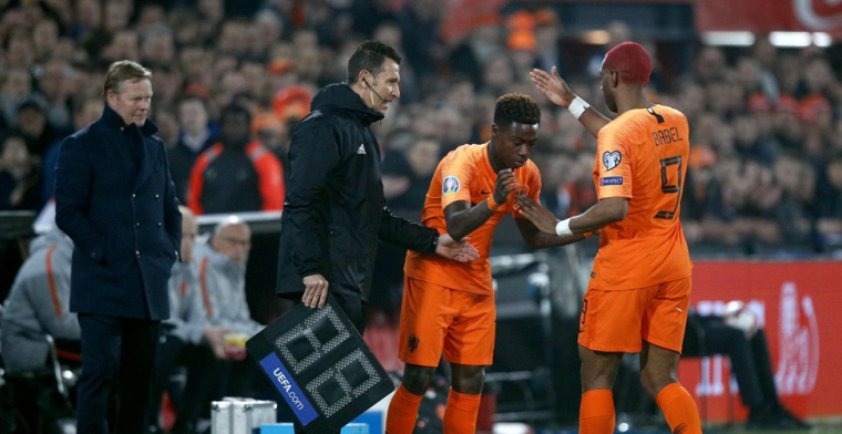 Promes biedt Koeman de helpende hand: Multifunctioneel hè, haha