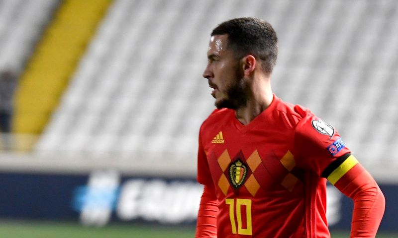 'Het voetbal-equivalent van een kat die met een halfdode muis door het huis loopt' Afbeelding: 'Het voetbal-equivalent van een kat die met een halfdode muis door het huis loopt'