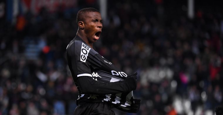 Dennis en Awoniyi zien Osimhen zich ontpoppen tot grote held van Nigeria