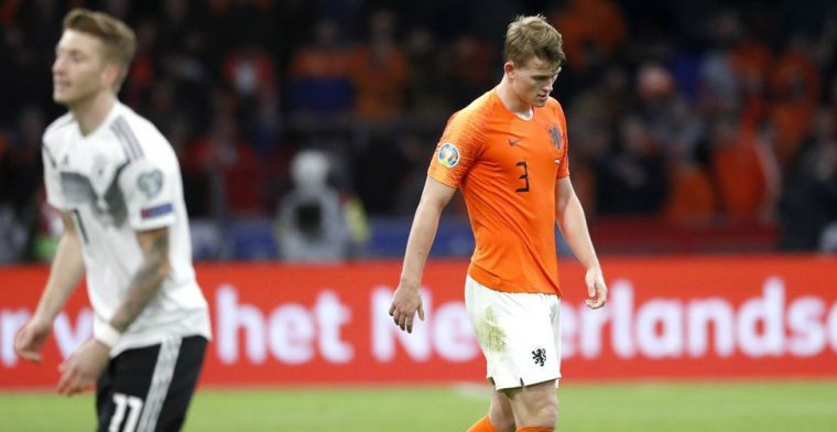 Van Hanegem adviseert De Ligt: 'Onze geroemde verdedigers wisten dat niet'