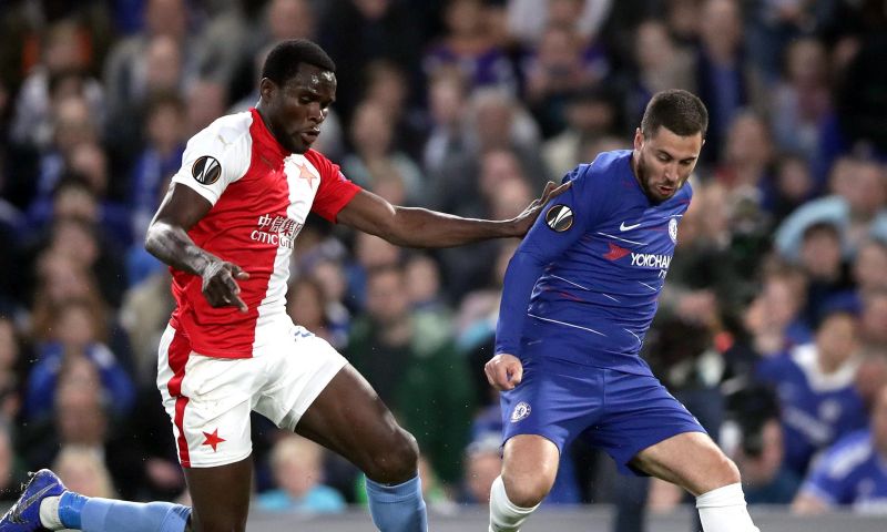 Enkels van Hazard zijn het bewijs: Slavia-spelers hakten stevig in op Rode Duivel Afbeelding: Enkels van Hazard zijn het bewijs: Slavia-spelers hakten stevig in op Rode Duivel