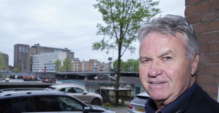 Hiddink: 'Gezien de groei bij Ajax, denk ik dat ze de lijn kunnen doortrekken'