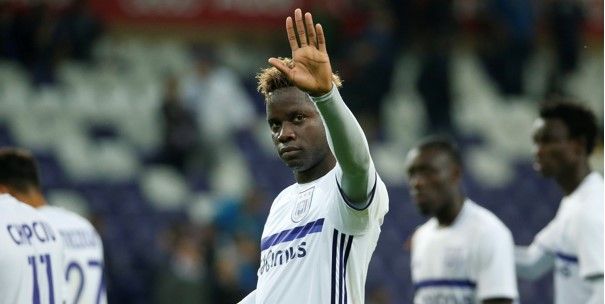 Gewezen Anderlecht-spits solliciteert naar Belgische terugkeer: Ik zoek een club