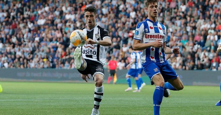 'Dan kun je net zo goed hier blijven. Ik ga naar Amsterdam om voor kans te gaan'