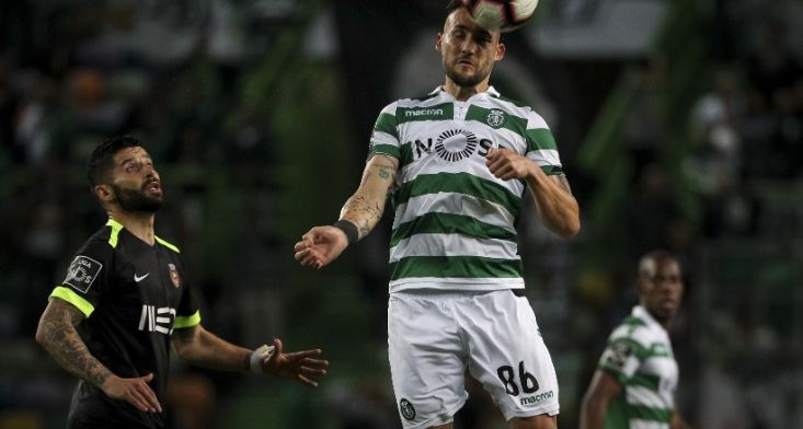 'Keizer dringt bij clubleiding Sporting aan op komst van 'onmisbare' Gudelj'