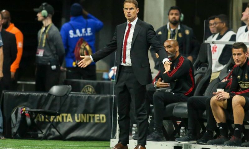 De Boer gefrustreerd: 'Ongelooflijk. We moeten dit soort gedrag afstraffen' Afbeelding: De Boer gefrustreerd: 'Ongelooflijk. We moeten dit soort gedrag afstraffen'