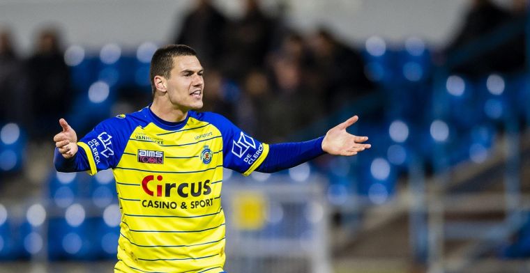 Waasland-Beveren laat Moeskroen op laatste plaats na nipte overwinning