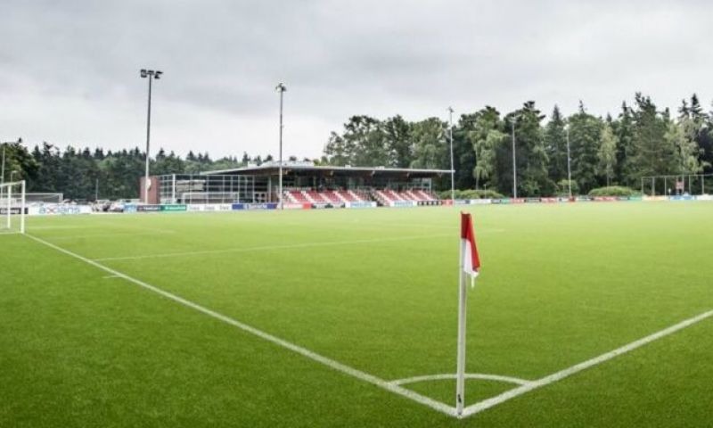 'PSV volgt voorbeeld RKC en vervangt kunstgras op De Herdgang door natuurgras' Afbeelding: 'PSV volgt voorbeeld RKC en vervangt kunstgras op De Herdgang door natuurgras'