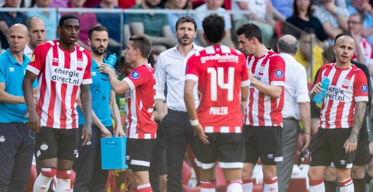 'Vier à vijf' basisspelers mogelijk weg bij PSV: 'Ook Dumfries wordt genoemd'