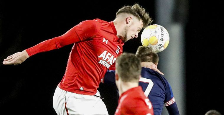 PSV troeft 'nogal wat clubs' af voor AZ-talent: 'Die ochtend belde PSV ineens'