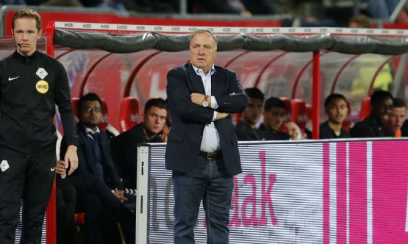 Nieuwe trainersklus lonkt voor onvermoeibare Advocaat: 'Zou zeker ja zeggen' Afbeelding: Nieuwe trainersklus lonkt voor onvermoeibare Advocaat: 'Zou zeker ja zeggen'