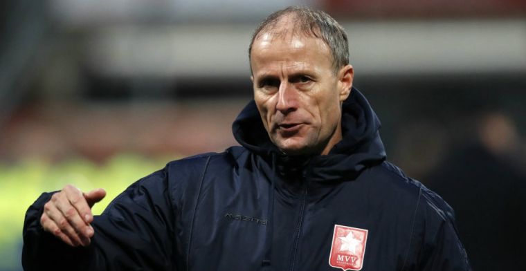 'Langstzittende trainer van Nederland moet plaatsmaken na mislopen play-offs'