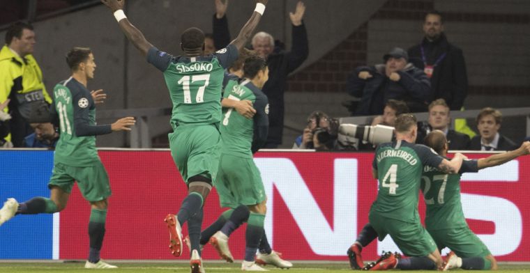 Van Hanegem: 'Een presentator van FOX Sports viel zelfs onder zijn desk'