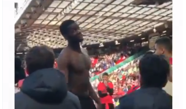 Pogba verrot gescholden door eigen fans: 'F*ck off, you're f*cking sh*te!'