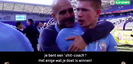 De Bruyne dolt met coach Guardiola tijdens titelviering: 'You're a shitcoach'