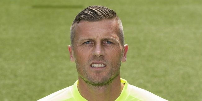 Oudste prof van Eredivisie (41) stopt: 'Kans is te mooi om te laten lopen'