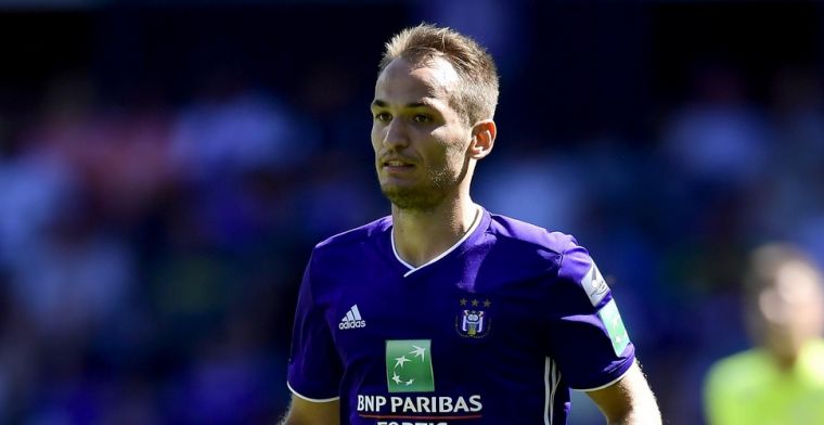 'Zomertransfer van Anderlecht mag al na amper één seizoen vertrekken'