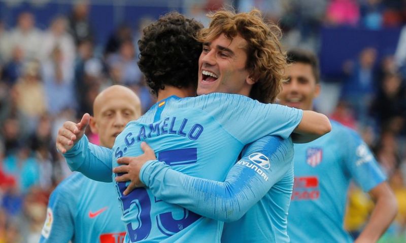 Valencia naar Champions League, Sevilla en Promes blijven teleurgesteld achter Afbeelding: Valencia naar Champions League, Sevilla en Promes blijven teleurgesteld achter