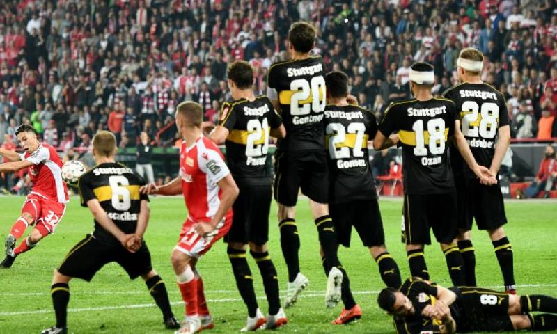 Union Berlin voor het eerst naar de Bundesliga; Stuttgart degradeert Afbeelding: Union Berlin voor het eerst naar de Bundesliga; Stuttgart degradeert