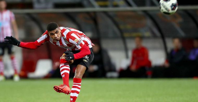 PSV en Sparta gaan praten over middenvelder (22): 'Wil in de Eredivisie spelen'